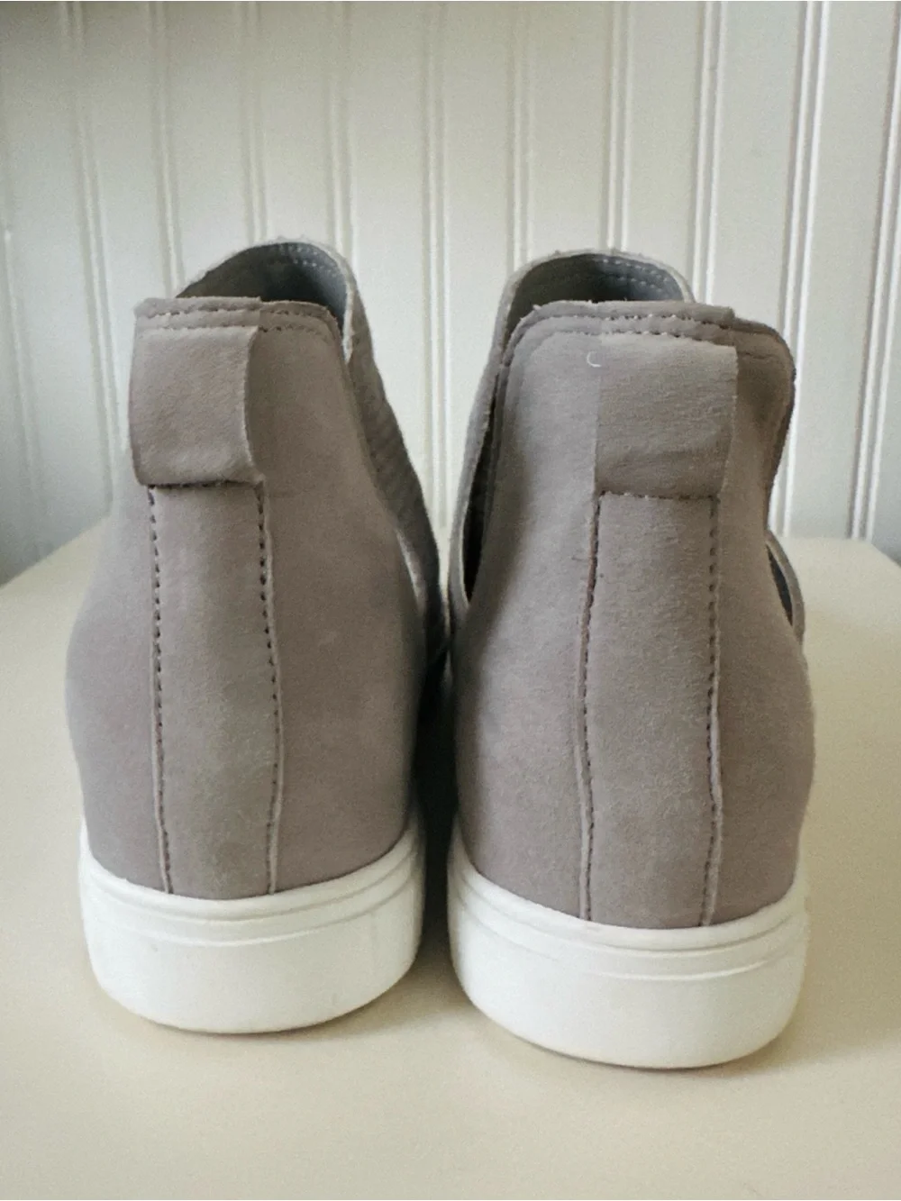 🔥Steven By Steve Madden Gray Perforated Slip-On Sneakers🩶